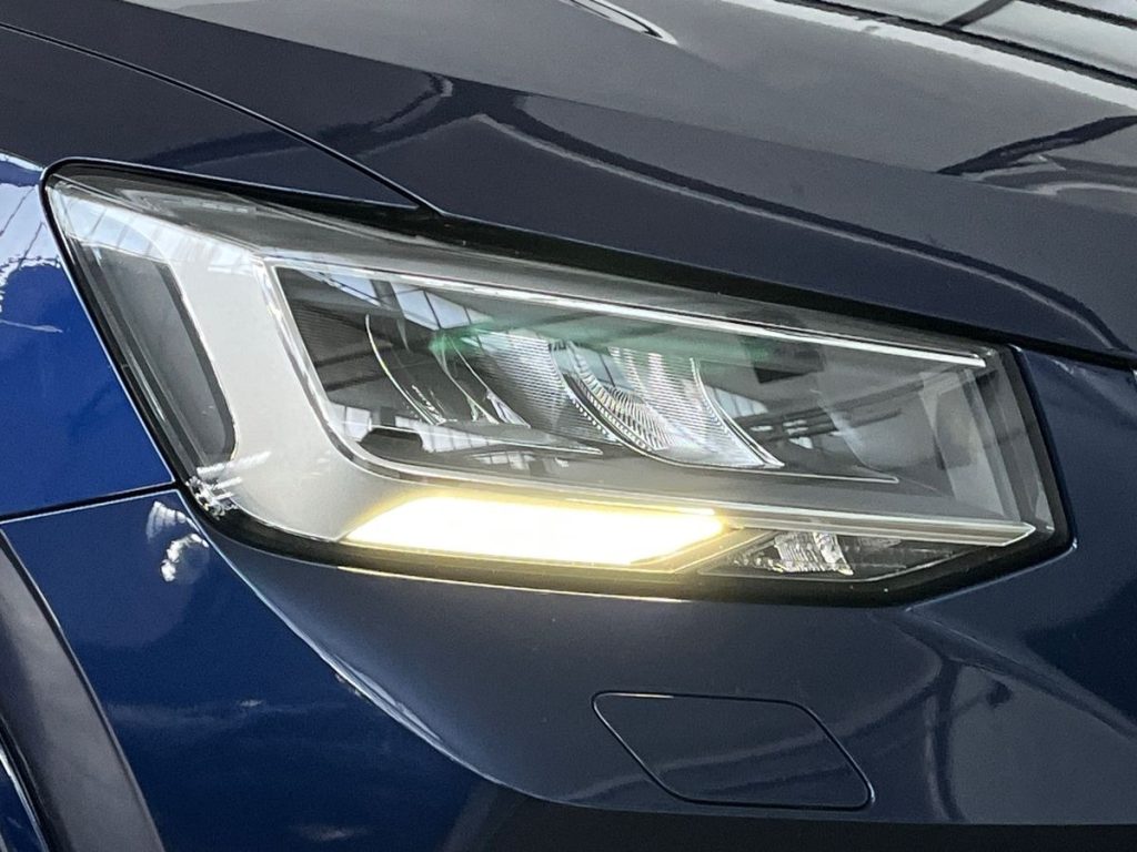 AUDI Q2 35 TFSI S line Edition - 16