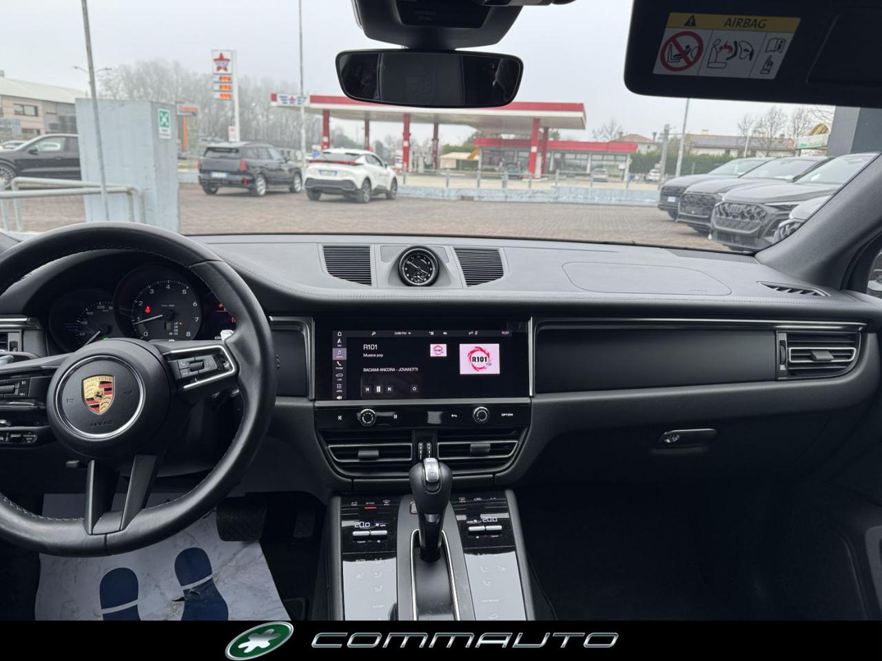 PORSCHE Macan 2.0 - 10