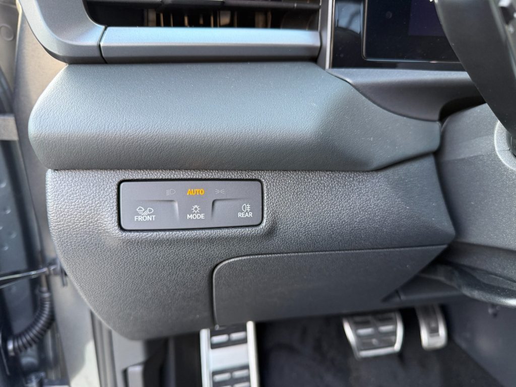 VOLKSWAGEN T-Roc Nuova 1.5 eTSI DSG R-Line Black Style Camera LED - 7