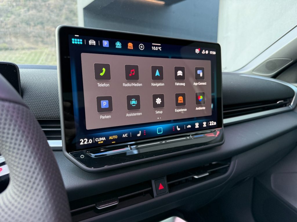 VOLKSWAGEN T-Roc Nuova 1.5 eTSI DSG R-Line GANCIO Black Style LED - 14