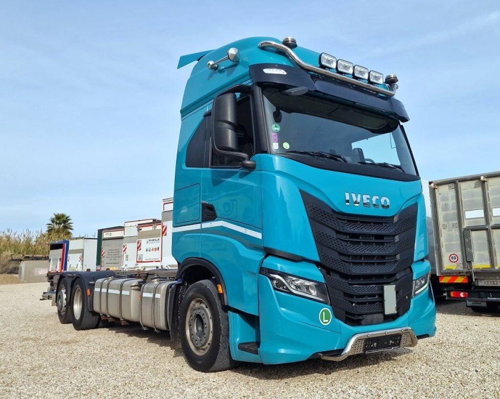 IVECO S-WAY 460 FP 6x2 E6 STERZANTE + INTARDER - 26