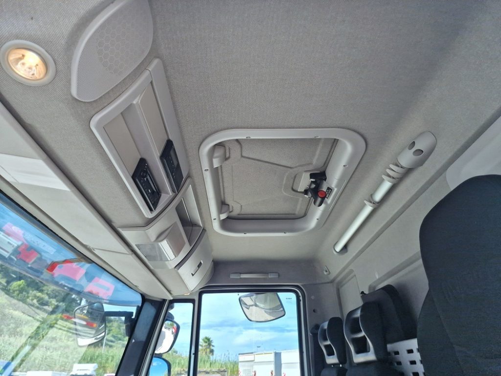 IVECO EUROCARGO 80E22 P E6 CASSA BESTIAME - 15