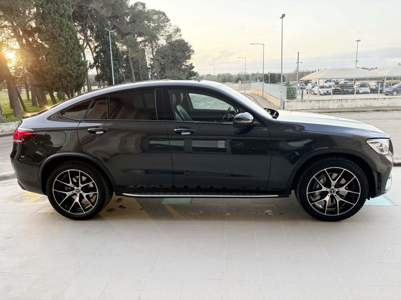 MERCEDES-BENZ GLC 300 de 4Matic Plug-in hybrid Coupé Premium TETTO. - 4