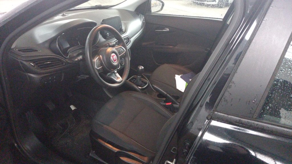 FIAT Tipo 1.0 SW IVA ESPOSTA IDONEA PER NEOPATENTATI - 4