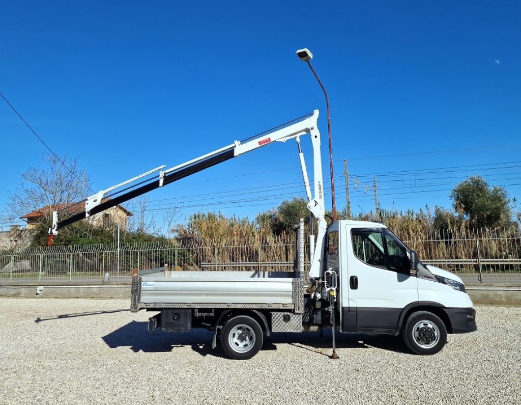 IVECO DAILY  35C16 E6 MOTORE 3.0 GRU 12m + CASSONE - 26