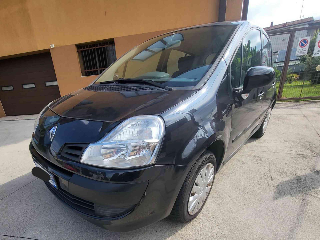 RENAULT Modus 1.2 16V Live - 3