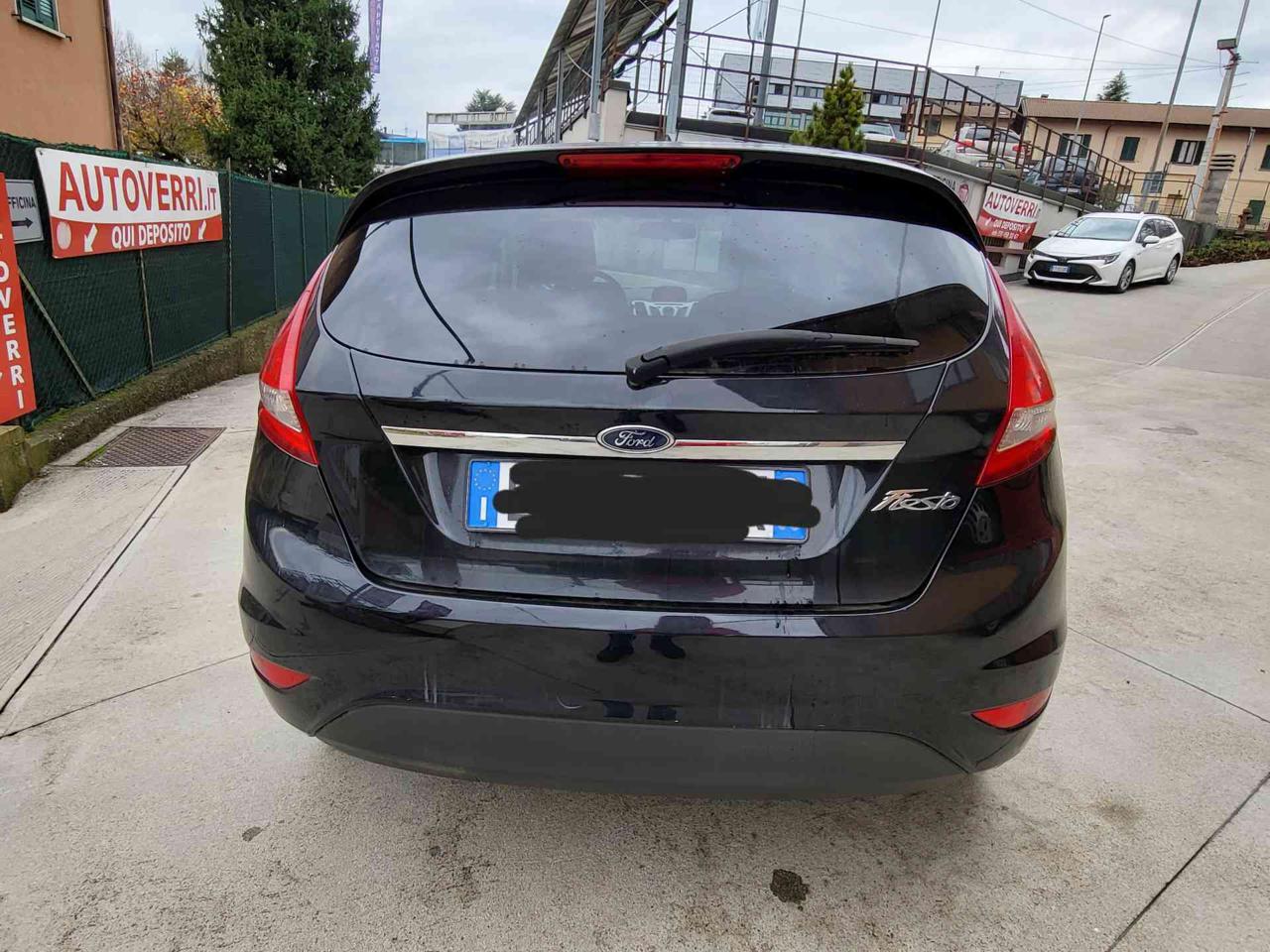 FORD Fiesta 1.2 82 CV 5 porte Titanium  NEOPATENTATI OK ! - 6