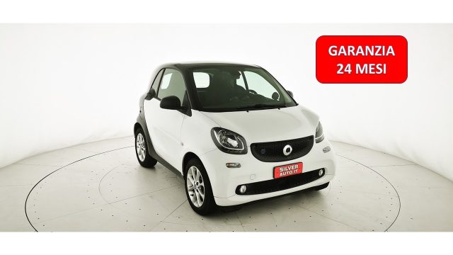 SMART ForTwo Bianco / Tetto Nero pastello
