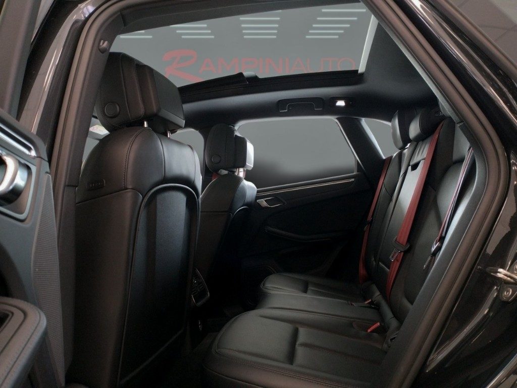 PORSCHE Macan 2.0 265 Cv Iva Esposta KM 65.000 Pronta Consegna - 17