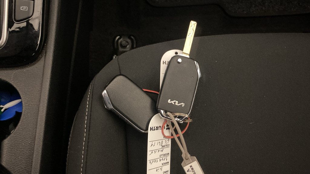 KIA Sportage 1.6 TGDi MHEV Business - 10