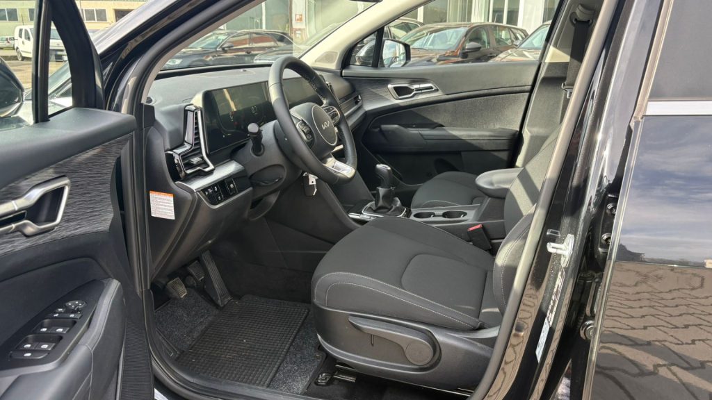 KIA Sportage 1.6 TGDi MHEV Business - 7