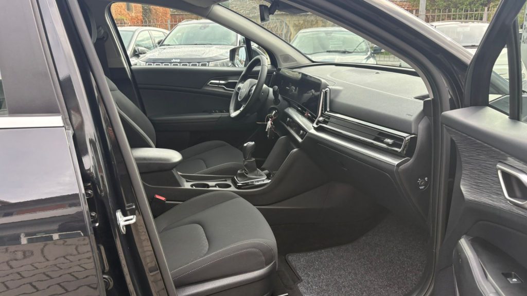 KIA Sportage 1.6 TGDi MHEV Business - 20