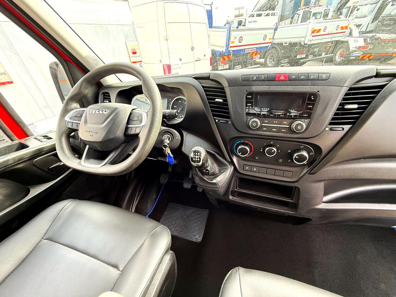 IVECO DAILY  35c120 - 11