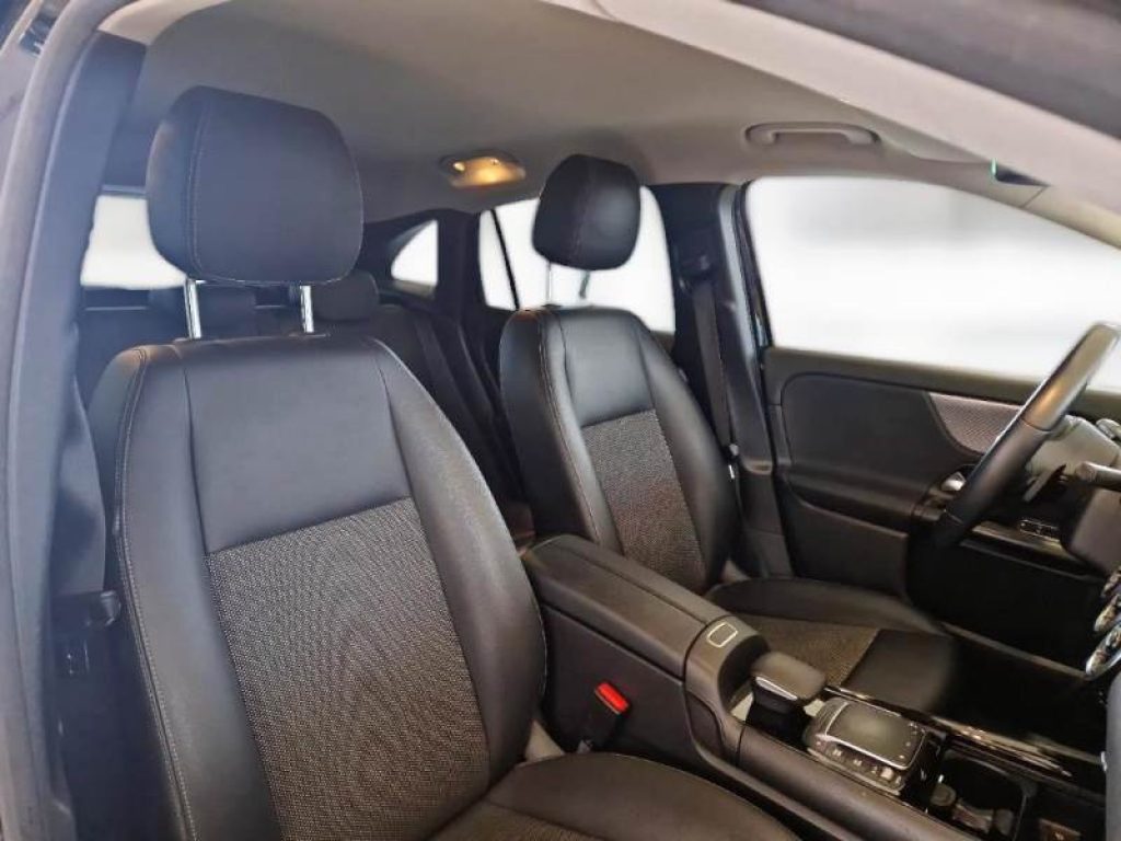 MERCEDES-BENZ GLA 180 d Automatic Business Extra SOLO 57000 KM IVA ESP - 8