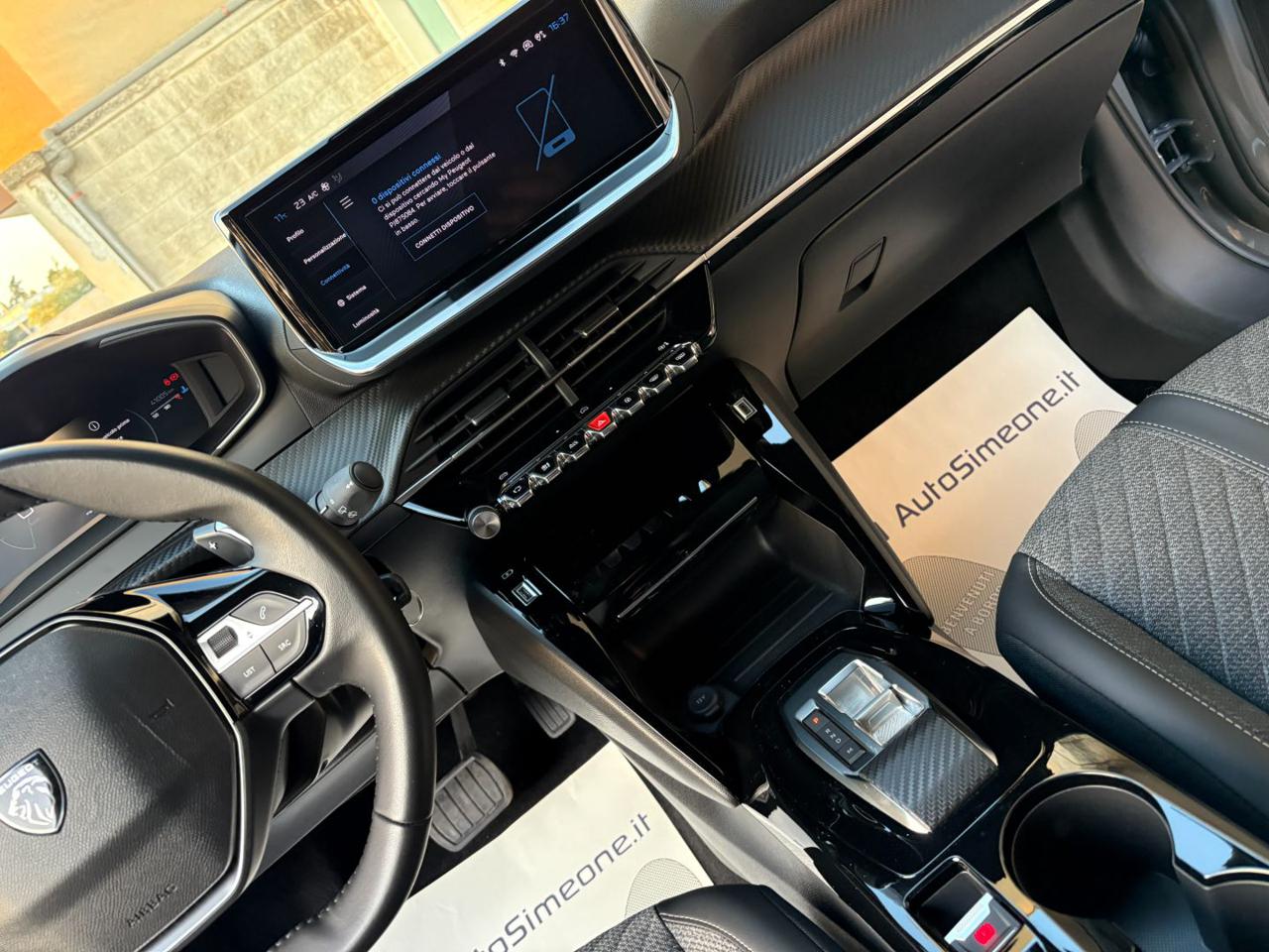 PEUGEOT 2008 1.5 BlueHDi 130 S&S EAT8 Allure - 18