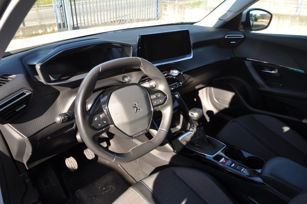 PEUGEOT 2008 BlueHDi 110 S&S Active Pack - 10