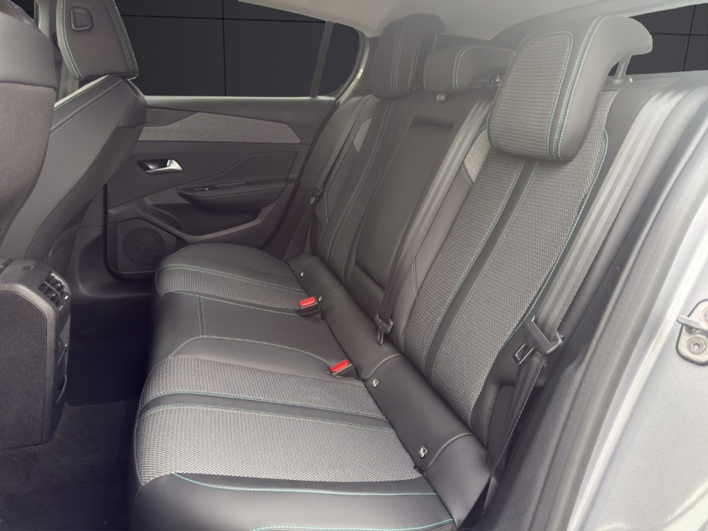 PEUGEOT 308 PureTech Turbo 130 S&S EAT8 Allure - 13