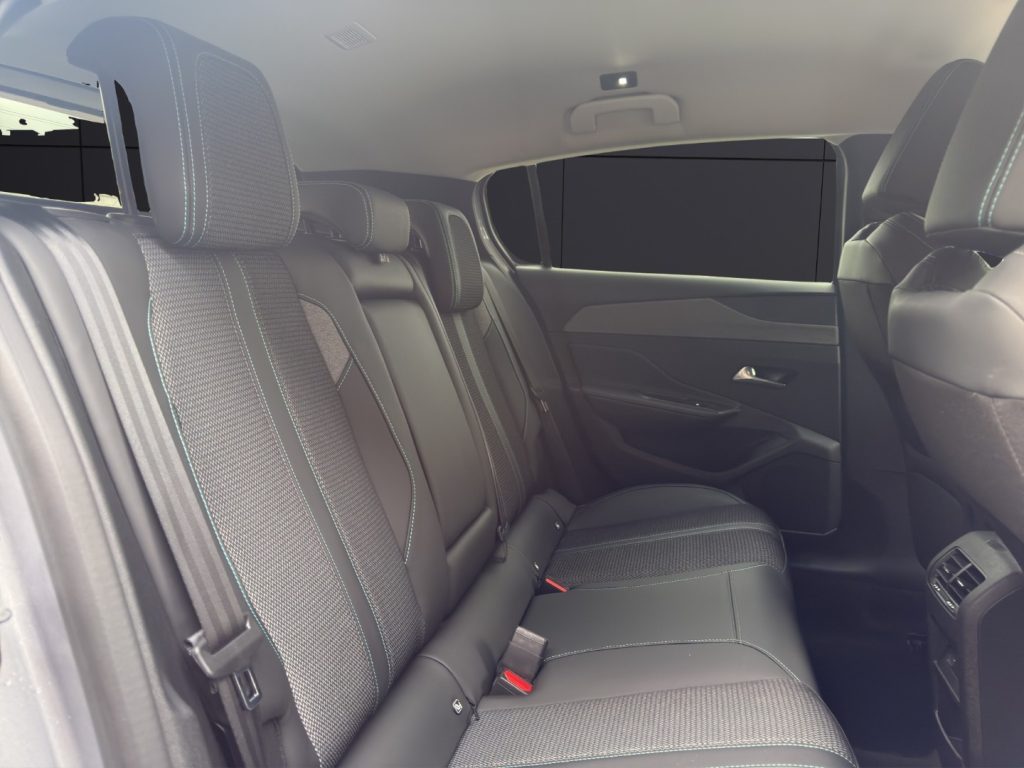 PEUGEOT 308 PureTech Turbo 130 S&S EAT8 Allure - 19