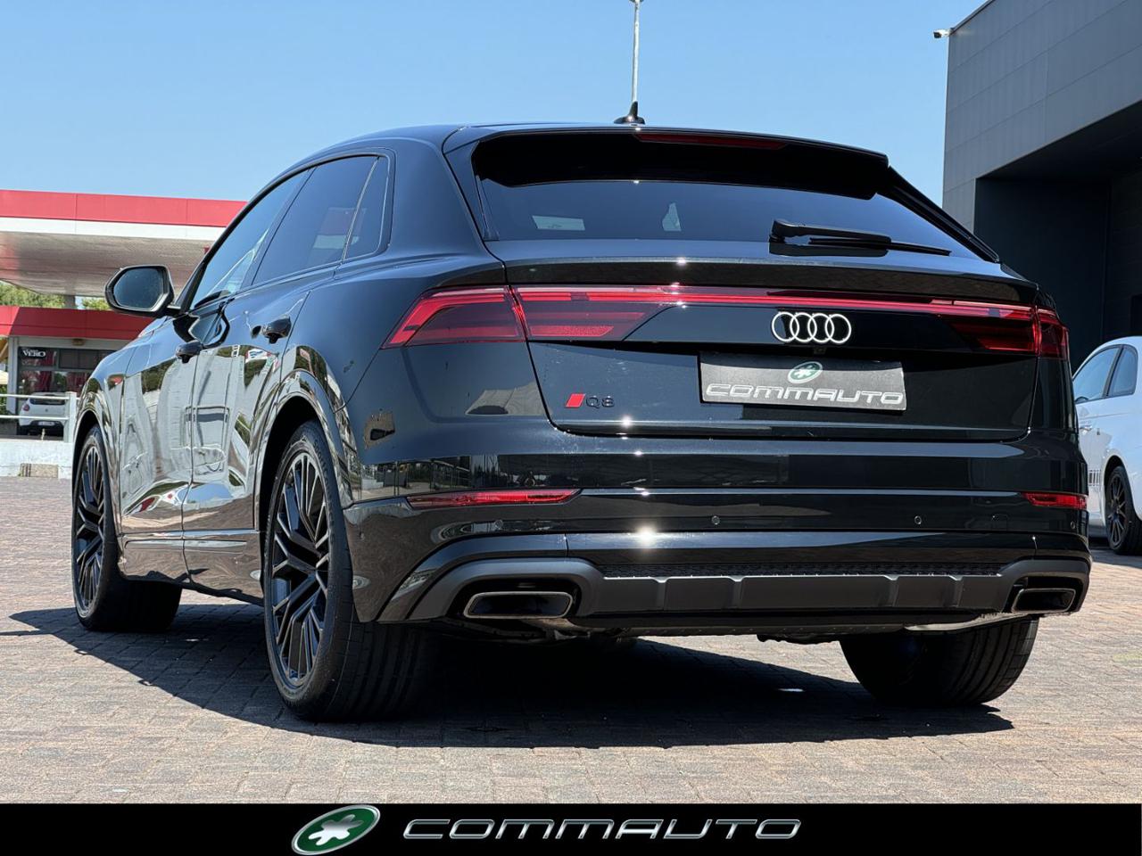AUDI Q8 SUV 50 TDI 286 CV quattro S line edition 4 R.STERZ - 3