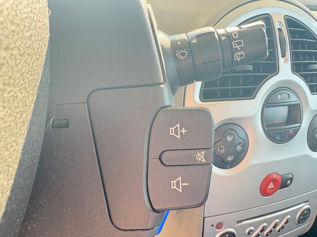 RENAULT Modus 1.2 16V  OK NEOP. PRIMO PREZZO CARROZZERIA OPACA - 24