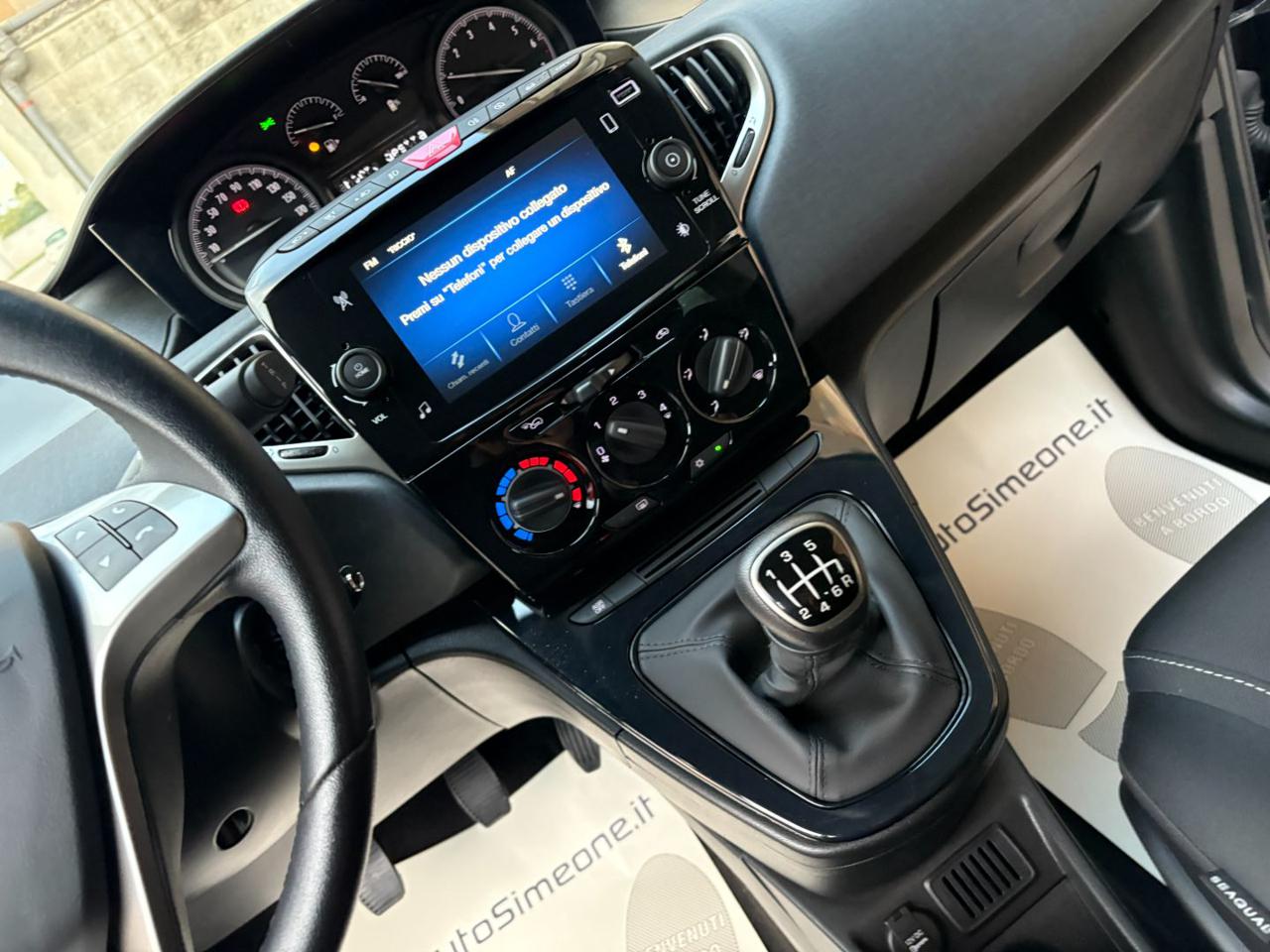 LANCIA Ypsilon 1.0 FireFly 5 porte S&S Hybrid Gold 5 posti. - 18