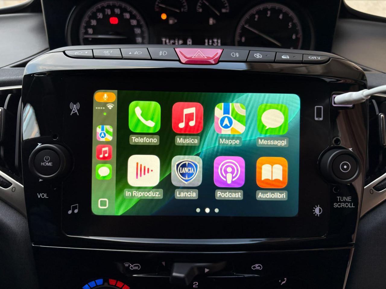 LANCIA Ypsilon 1.0 FireFly 5 porte S&S Hybrid Gold 5 posti. - 23