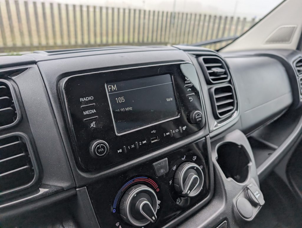 PEUGEOT Boxer 33 2.2 BlueHDi 140 S&S PM-TM Furgone - 15