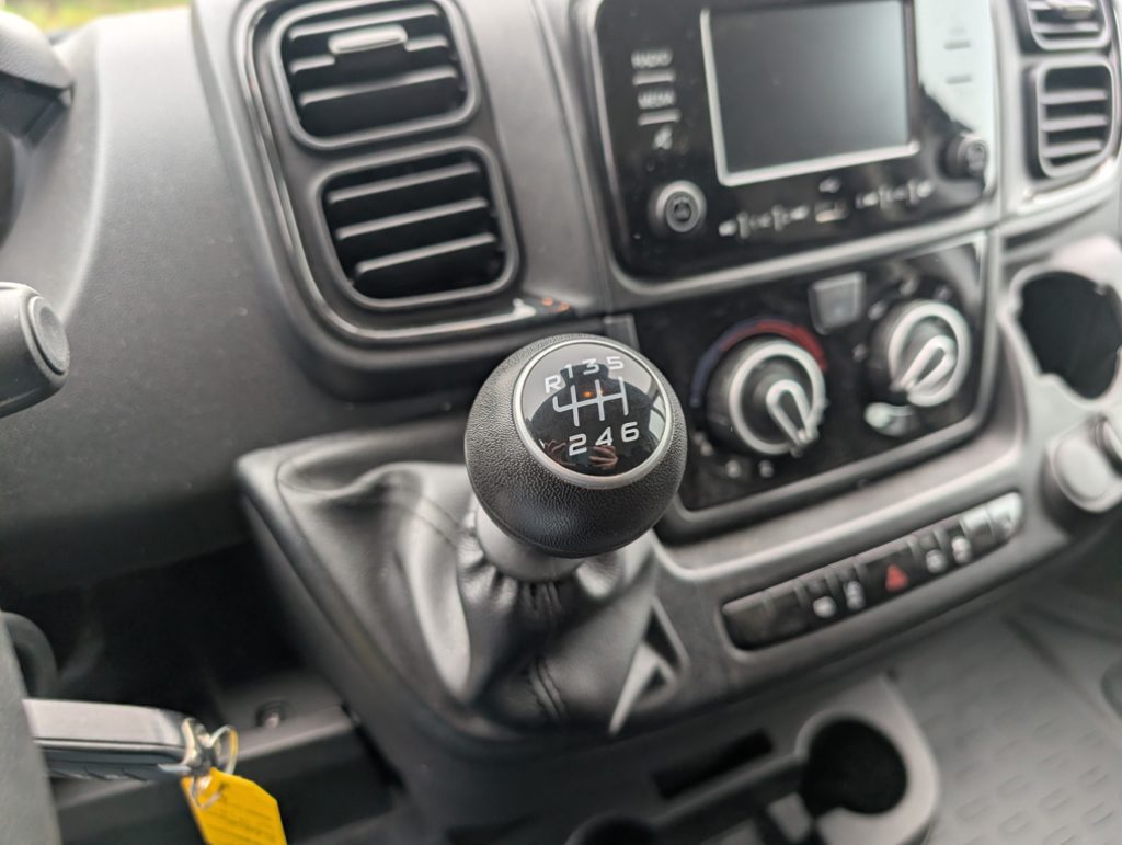 PEUGEOT Boxer 33 2.2 BlueHDi 140 S&S PM-TM Furgone - 26