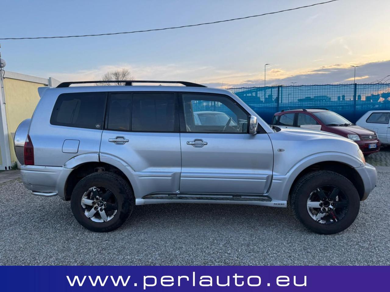 MITSUBISHI Pajero 3.2 DI-D 16V 7posti  CAMBIO  AUTOMATICO - 4