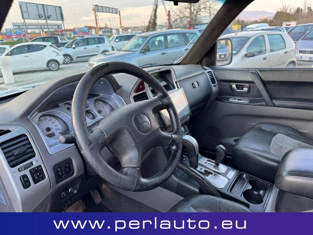 MITSUBISHI Pajero 3.2 DI-D 16V 7posti  CAMBIO  AUTOMATICO - 8