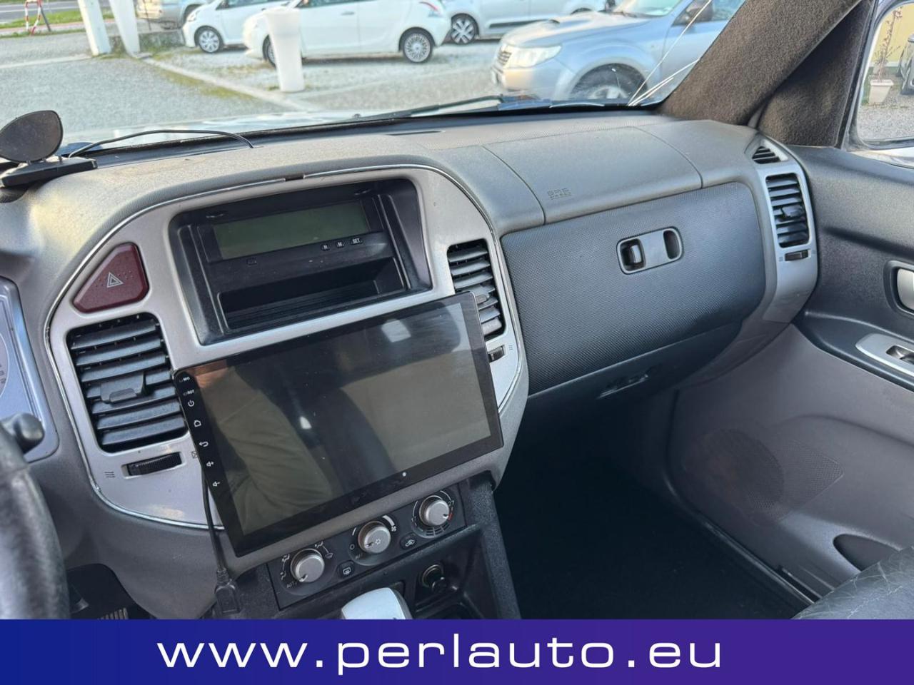 MITSUBISHI Pajero 3.2 DI-D 16V 7posti  CAMBIO  AUTOMATICO - 9