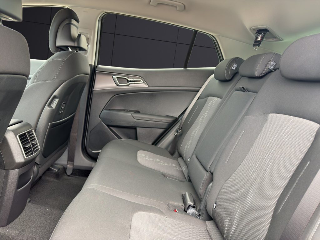 KIA Sportage 1.6 CRDi MHEV DCT Style - 13