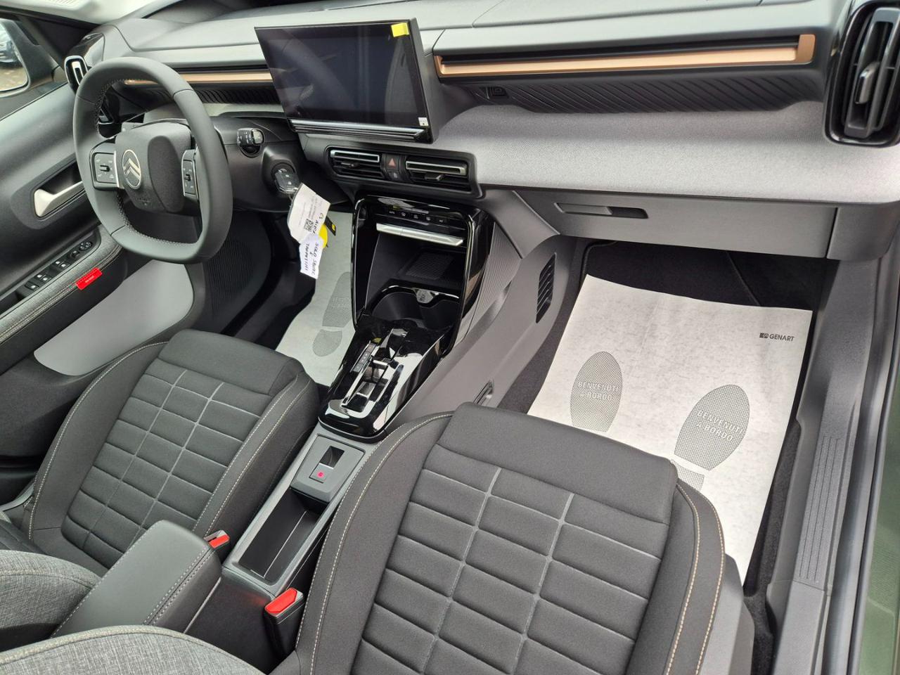 CITROEN C3 Aircross Hybrid 145 CV e-DCS6 Plus - 12