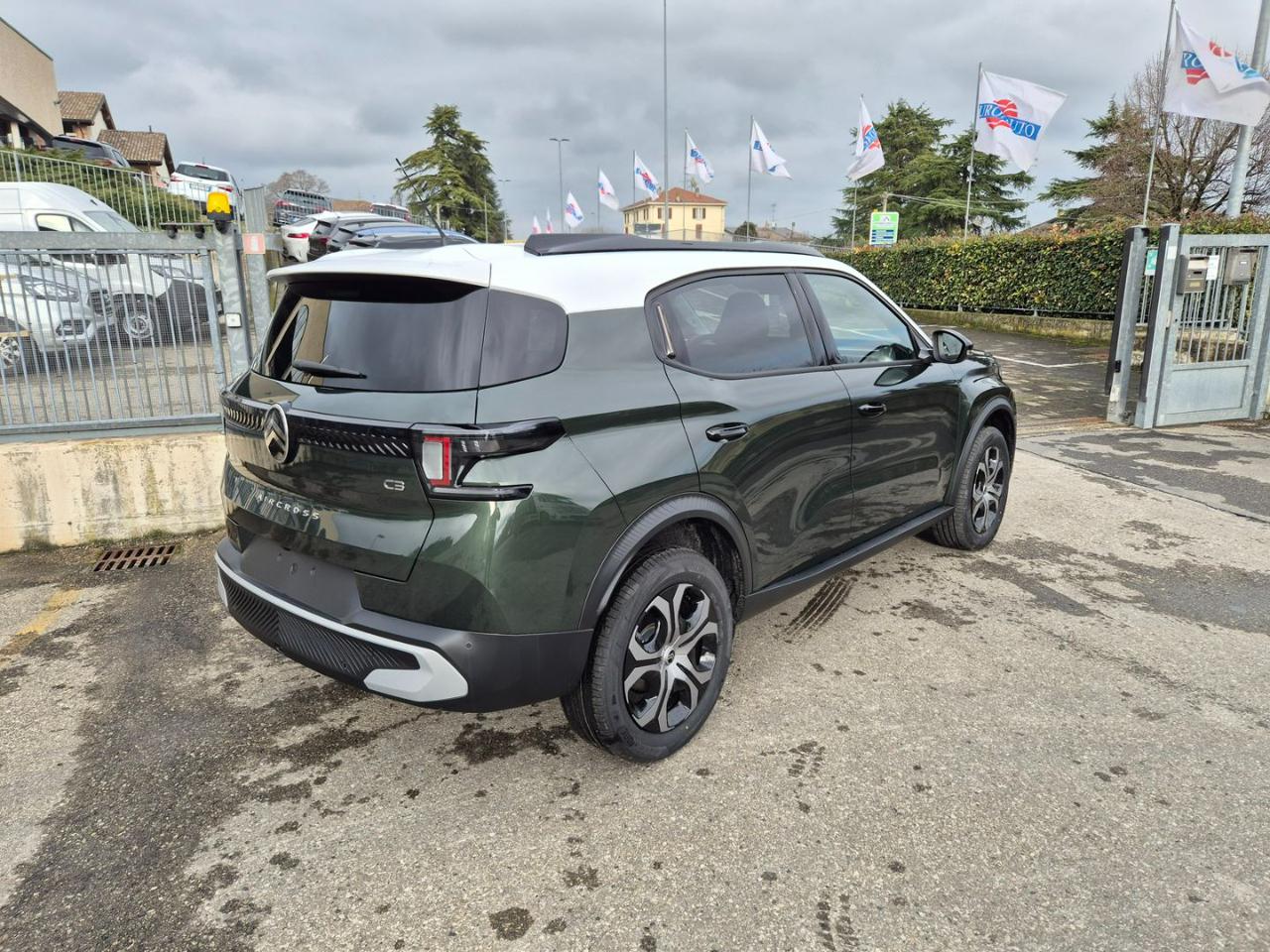 CITROEN C3 Aircross Hybrid 145 CV e-DCS6 Plus - 8
