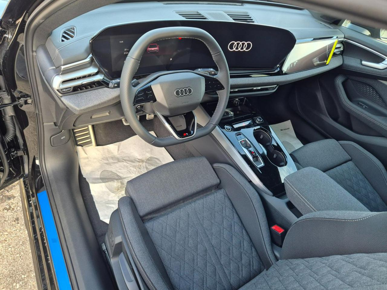 AUDI A5 Avant TDI 150 kW mHEV+ S tronic S Line edition - 10