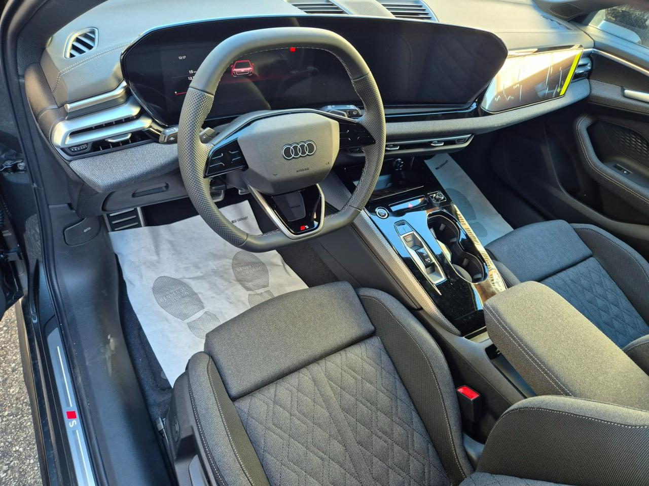 AUDI A5 Avant TDI 150 kW mHEV+ S tronic S Line edition - 10