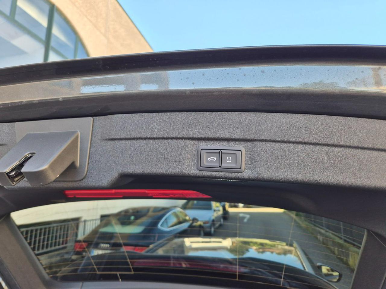 AUDI A5 Avant TDI 150 kW mHEV+ S tronic S Line edition - 15