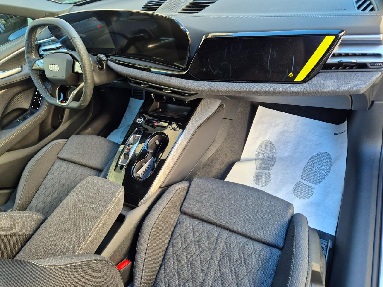 AUDI A5 Avant TDI 150 kW mHEV+ S tronic S Line edition - 12