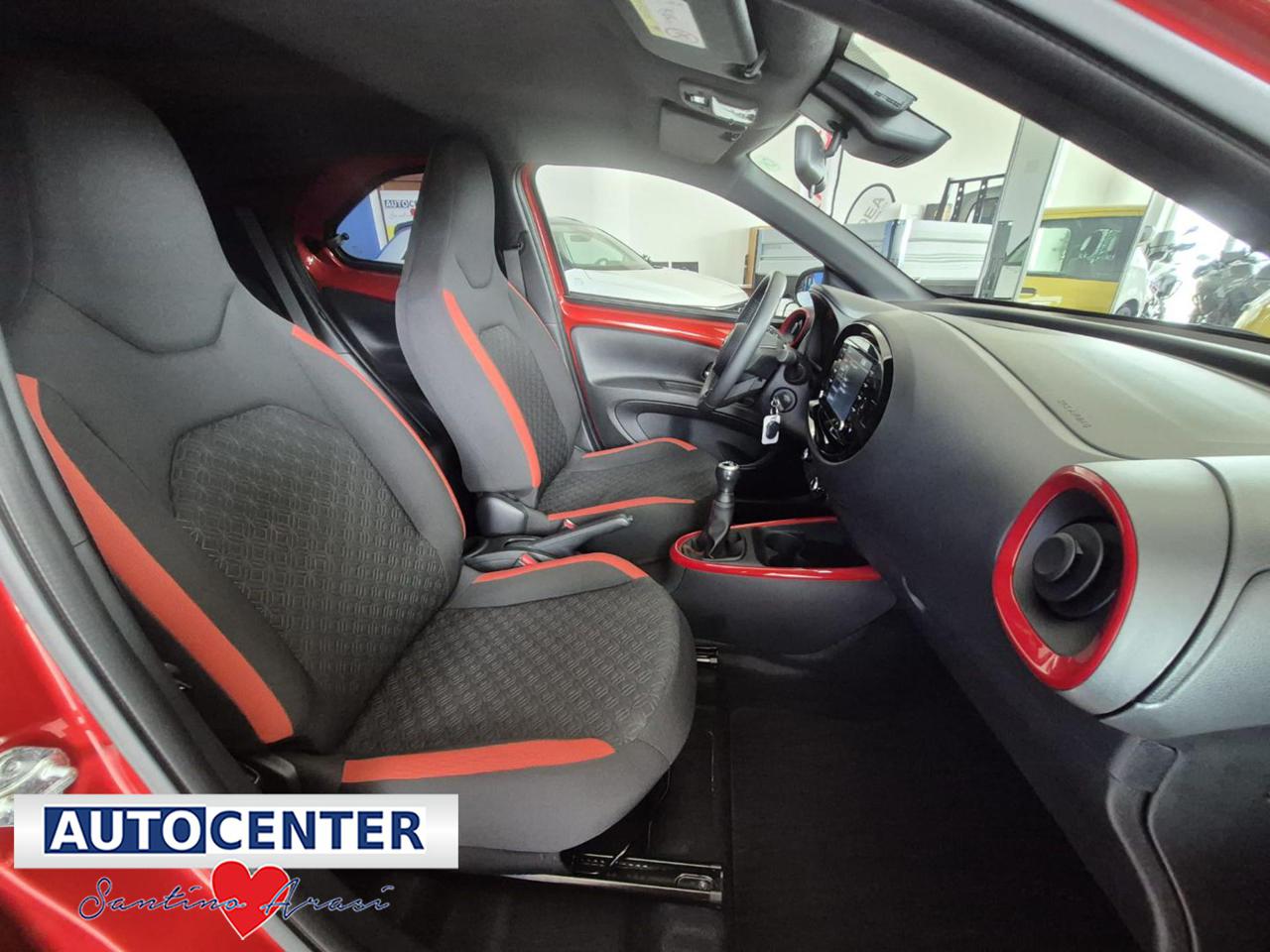 TOYOTA Aygo X 1.0 VVT-i 72 CV 5 porte Trend - 7