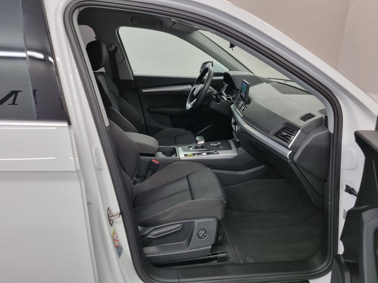 AUDI Q5 40 TDI 204 CV quattro S tronic - 9