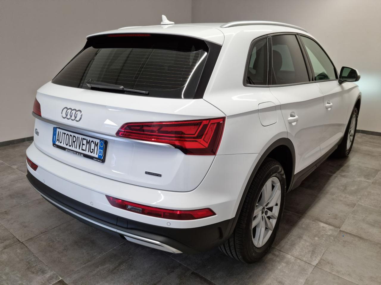 AUDI Q5 40 TDI 204 CV quattro S tronic - 35