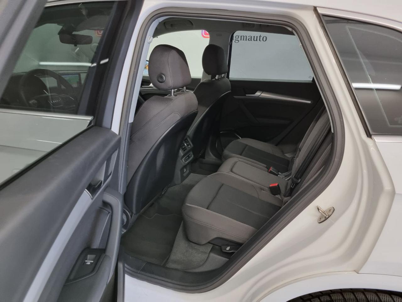 AUDI Q5 40 TDI 204 CV quattro S tronic - 10