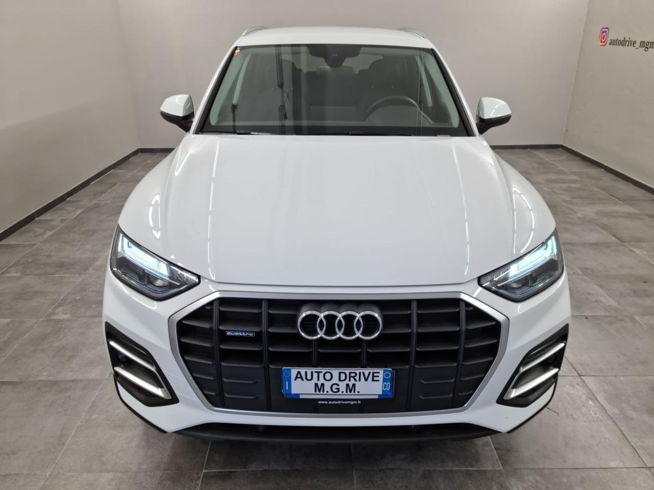 AUDI Q5 40 TDI 204 CV quattro S tronic - 32