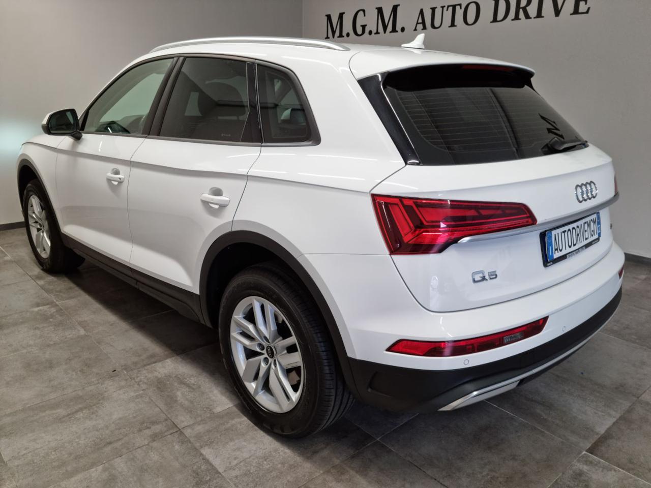 AUDI Q5 40 TDI 204 CV quattro S tronic - 34