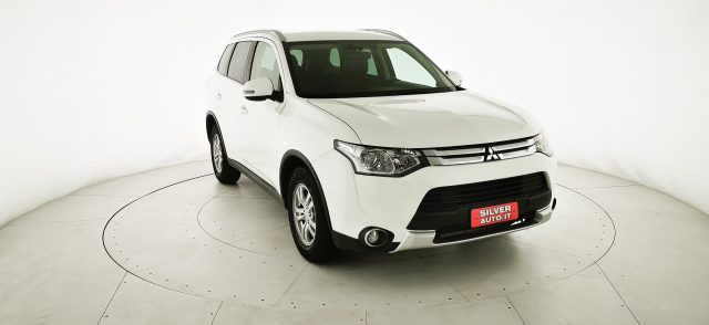 MITSUBISHI Outlander Bianco pastello