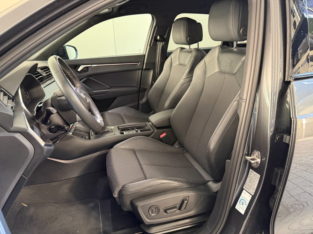 AUDI Q3 40 TFSI quattro S tronic S line Matrix GANCIO 20 - 19