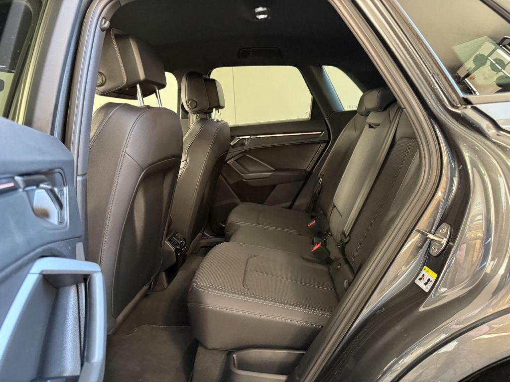 AUDI Q3 40 TFSI quattro S tronic S line Matrix GANCIO 20 - 5