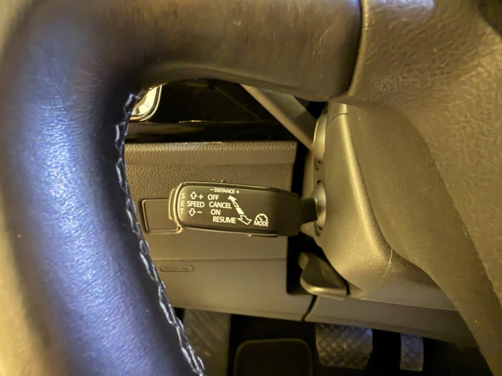 SEAT Ateca 2.0 TDI 4DRIVE DSG XCELLENCE GANCIO LED 19 DCC - 10