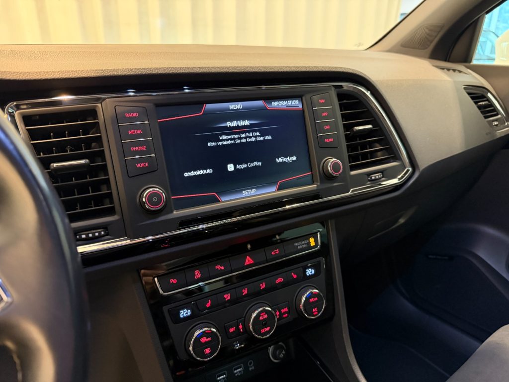 SEAT Ateca 2.0 TDI 4DRIVE DSG XCELLENCE GANCIO LED 19 DCC - 15