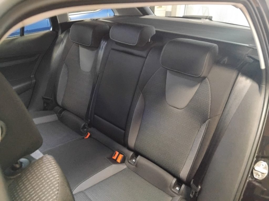 SKODA Octavia 2.0 TDI EVO SCR DSG Wagon Executive - 8